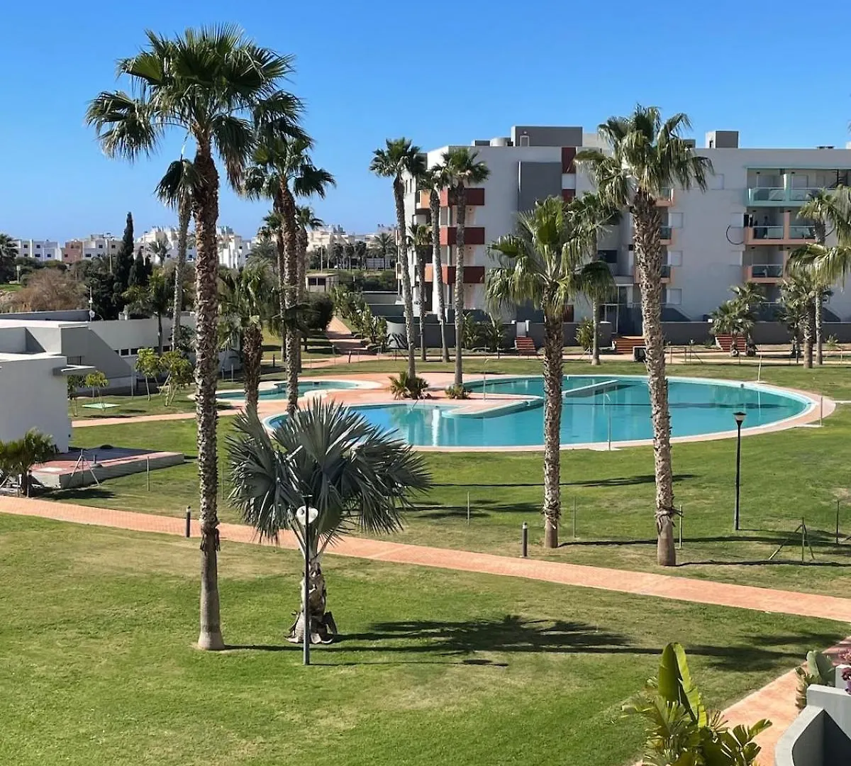 Bonito Y Tranquilo Piso En Almerimar location